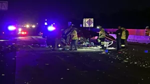 Helikopter-baleset blokkolta a sacramentói autópályát, többen kórházba kerültek