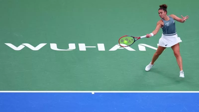 Jasmine Paolini Kiesik a Wuhan-i Elődöntőben: Gauff 6-4, 6-3 Arányban Győz