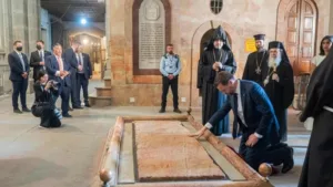 Trump Békemissziója Gázába