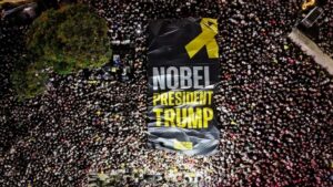 Trumpot Dicsérik Tel Aviv-ban: Emlékezete Gyűlés a Hamász Közelgő Fogolycseréje Előtt