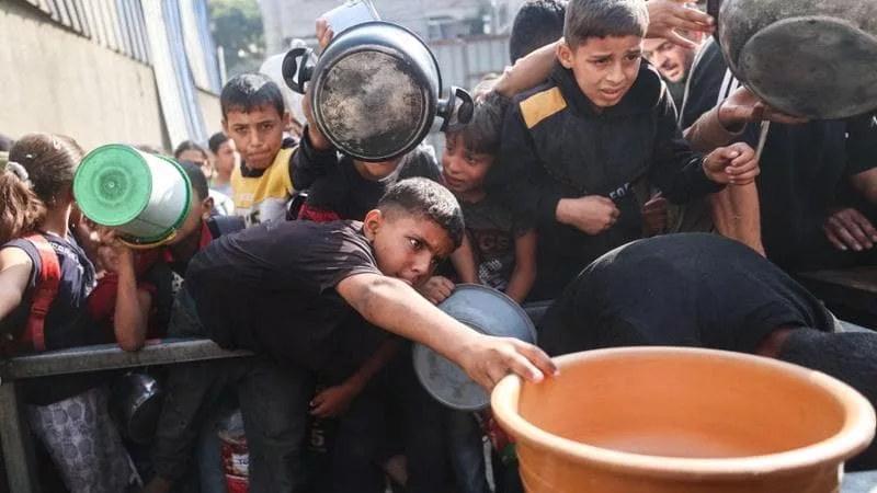 Izrael újraindítja a Zikim határátkelőt, Trump felhívja Herzogot Netanyahu kegyelmezésére