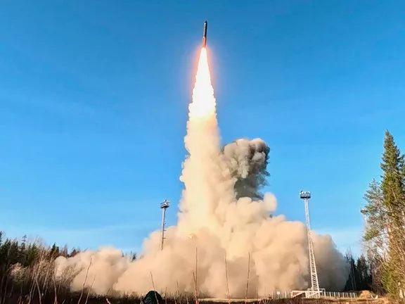 Oroszország Megvitatná az Amerikai Nukleáris Teszt Vádakat