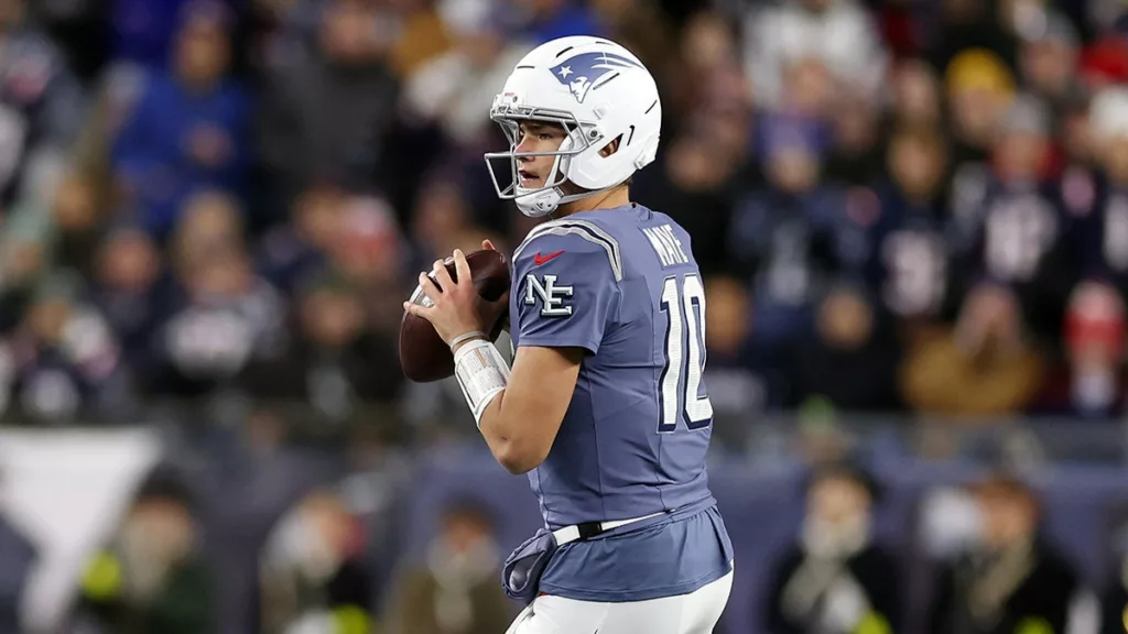 TreVeyon Henderson vezetésével taroltak a Patriotsok a Jets ellen