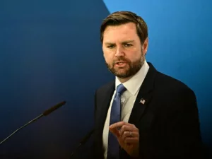 Európai Válasz Trump Biztonsági Stratégiájára: "Elfogadhatatlan és Veszélyes"