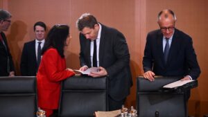 Német Gazdaságpolitika: Zöld színben pompázik a fekete-piros koalíció?