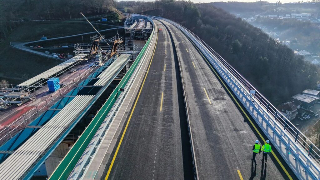 Rahmedetal Autópálya-híd: Újra Nyitva Négy Év Után