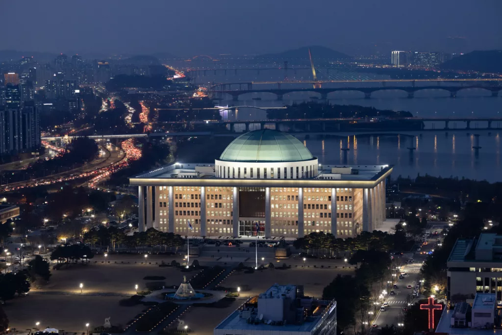 Dél-Koreai Törvényhozók Vagyona: Milliomosok Többsége a Nemzetgyűlésben