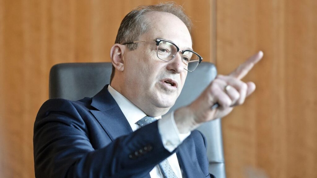 Dobrindt szerint az AfD egy szélsőjobboldali párt