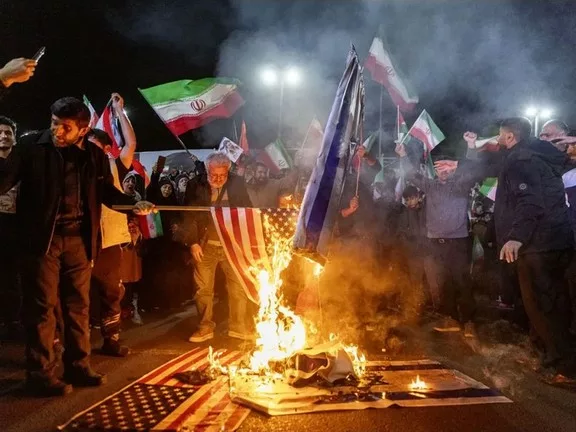 Hatalmas feszültség: Irán és Izrael energiaközpontokat támadnak a közel-keleti konfliktusban