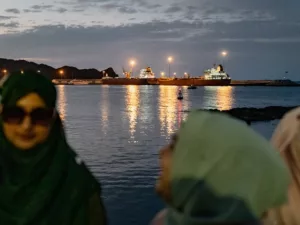 Irán 'Ajándékot' Kínált a Hormuzi-szoros Kapcsán Trump Szerint