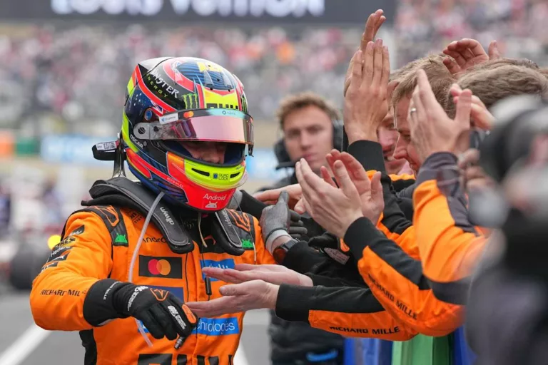 Japán Nagydíj: Antonelli Ismét Győzött, Piastri a Dobogón