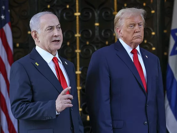 Zavargás a szövetségesek között: Az USA és Izrael eltérő úton Iránnal szemben