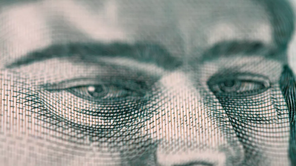 Elsöprő Tisza-győzelemre erősödött a forint